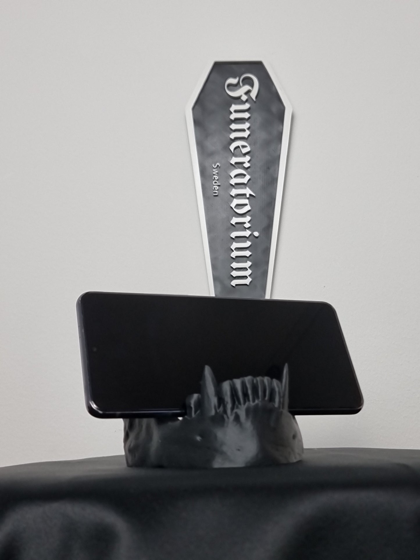 Vampire Jaw Smartphone Holder Card Holder "FangGrip", 3D-PRINTED