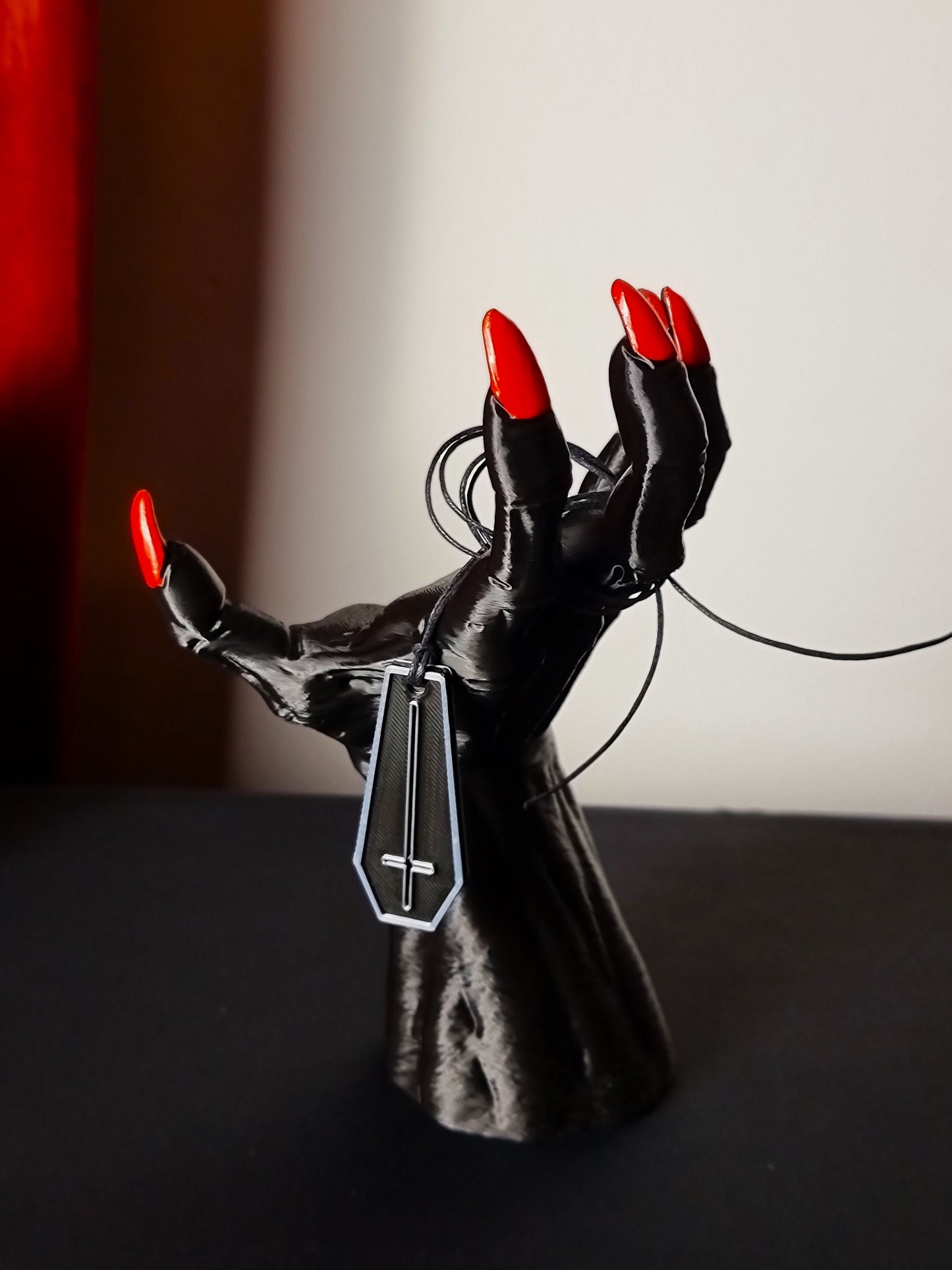 Gothic Jewelry Holder, Vampire Hand, Witch Hand Jewelry Stand, Devil Hand Wall Decor, Gothic Necklace Headphone Holder, Goth Gift, 3D-PRINT