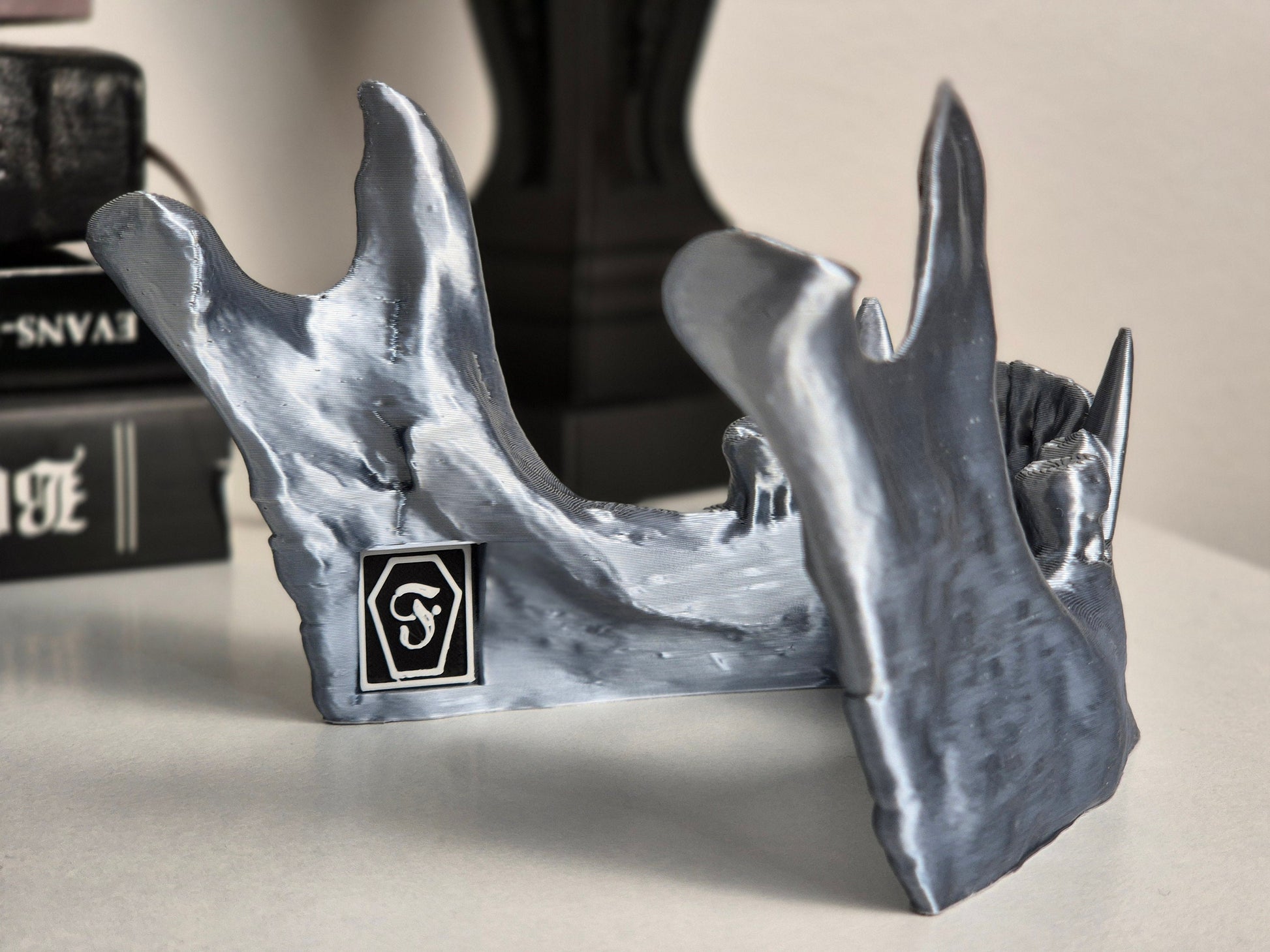 Vampire Jaw Smartphone Holder Card Holder "FangGrip", 3D-PRINTED