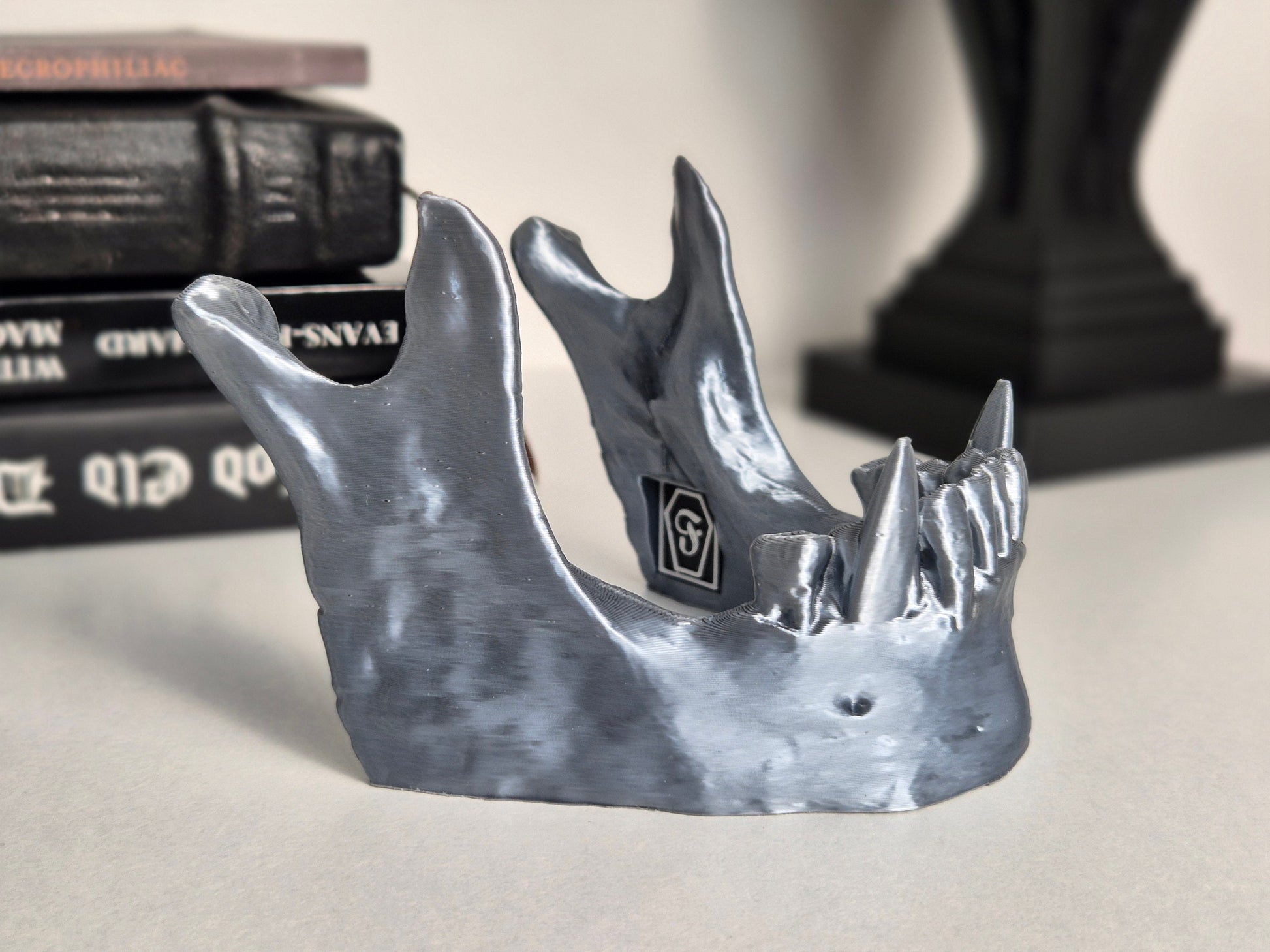 Vampire Jaw Smartphone Holder Card Holder "FangGrip", 3D-PRINTED