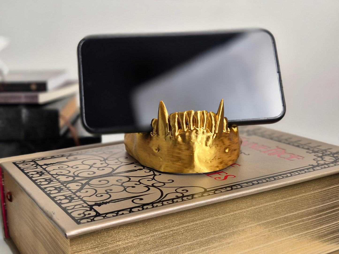 Vampire Jaw Smartphone Holder Card Holder "FangGrip", 3D-PRINTED