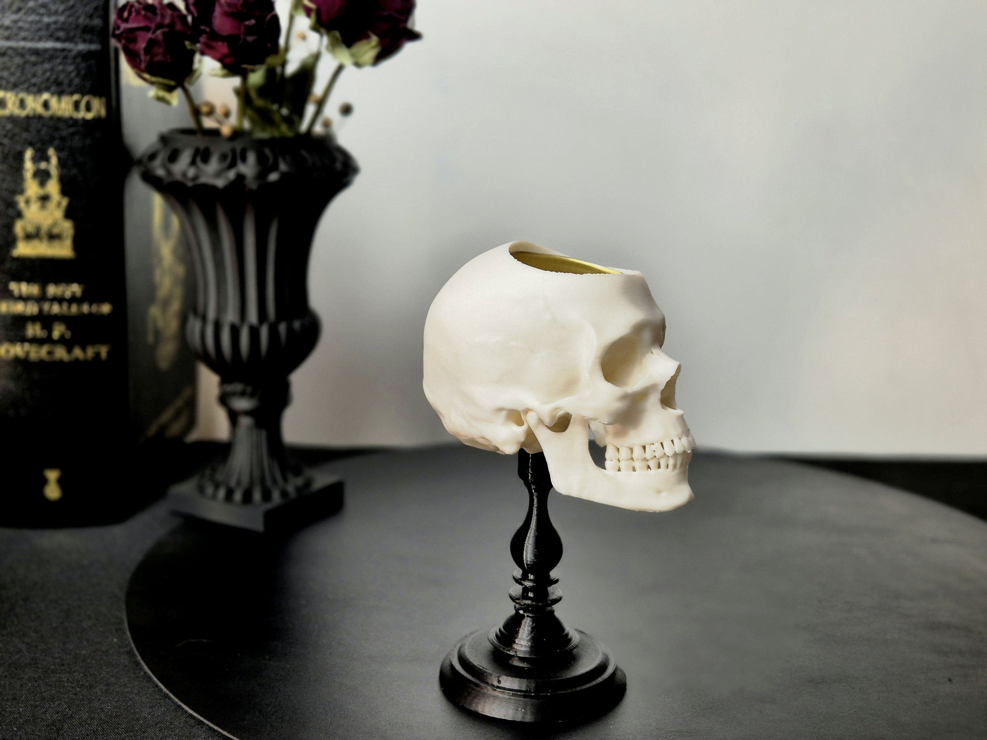 Tealight Candle Holder, Black or White Realistic Replica Human Skull Tealight Candle Holder with Plinth Handmade, Gift for Goth, 3D-PRINTED