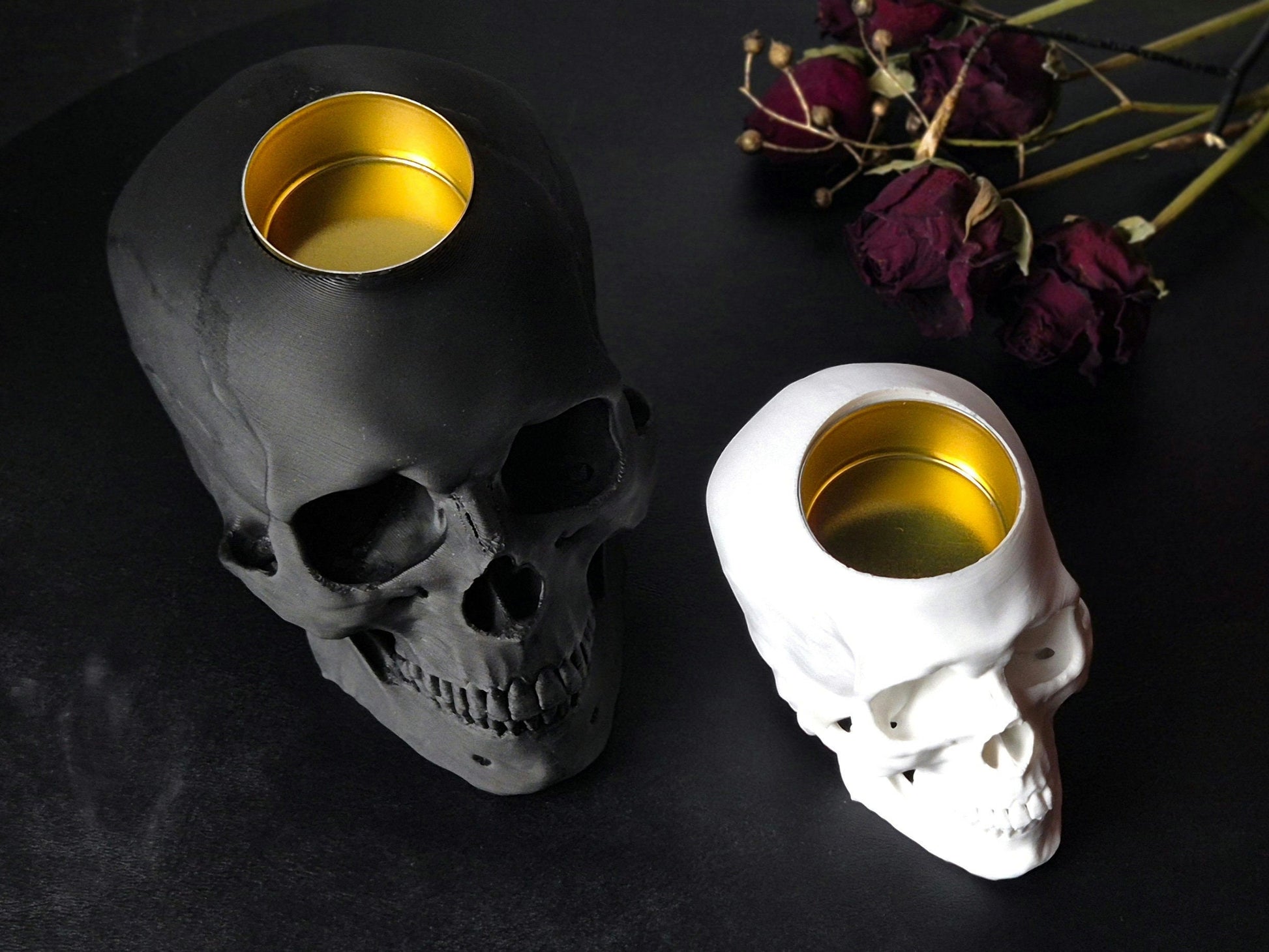 Skull Tealight Candle Holder "Nox"