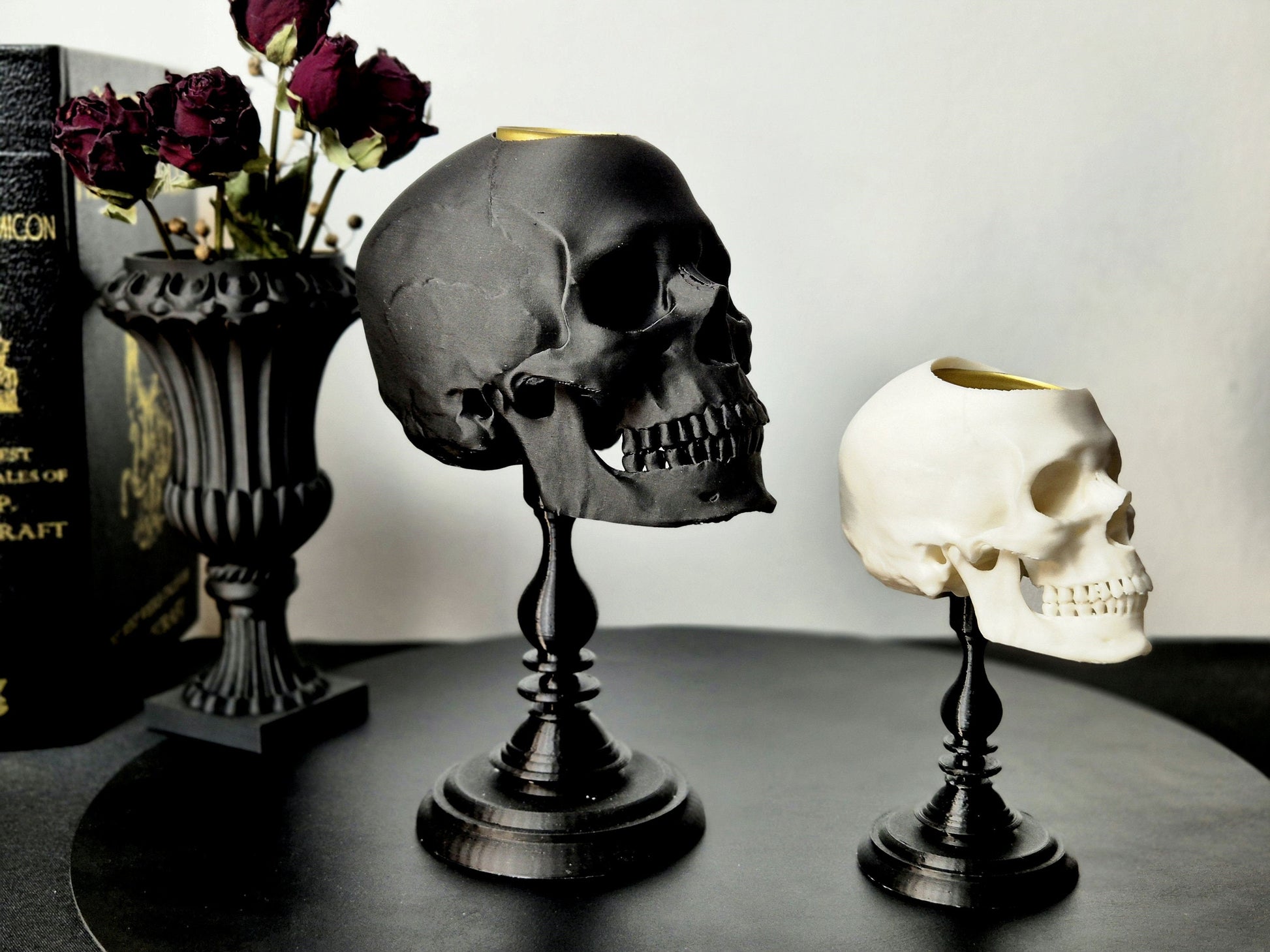 Tealight Candle Holder, Black or White Realistic Replica Human Skull Tealight Candle Holder with Plinth Handmade, Gift for Goth, 3D-PRINTED