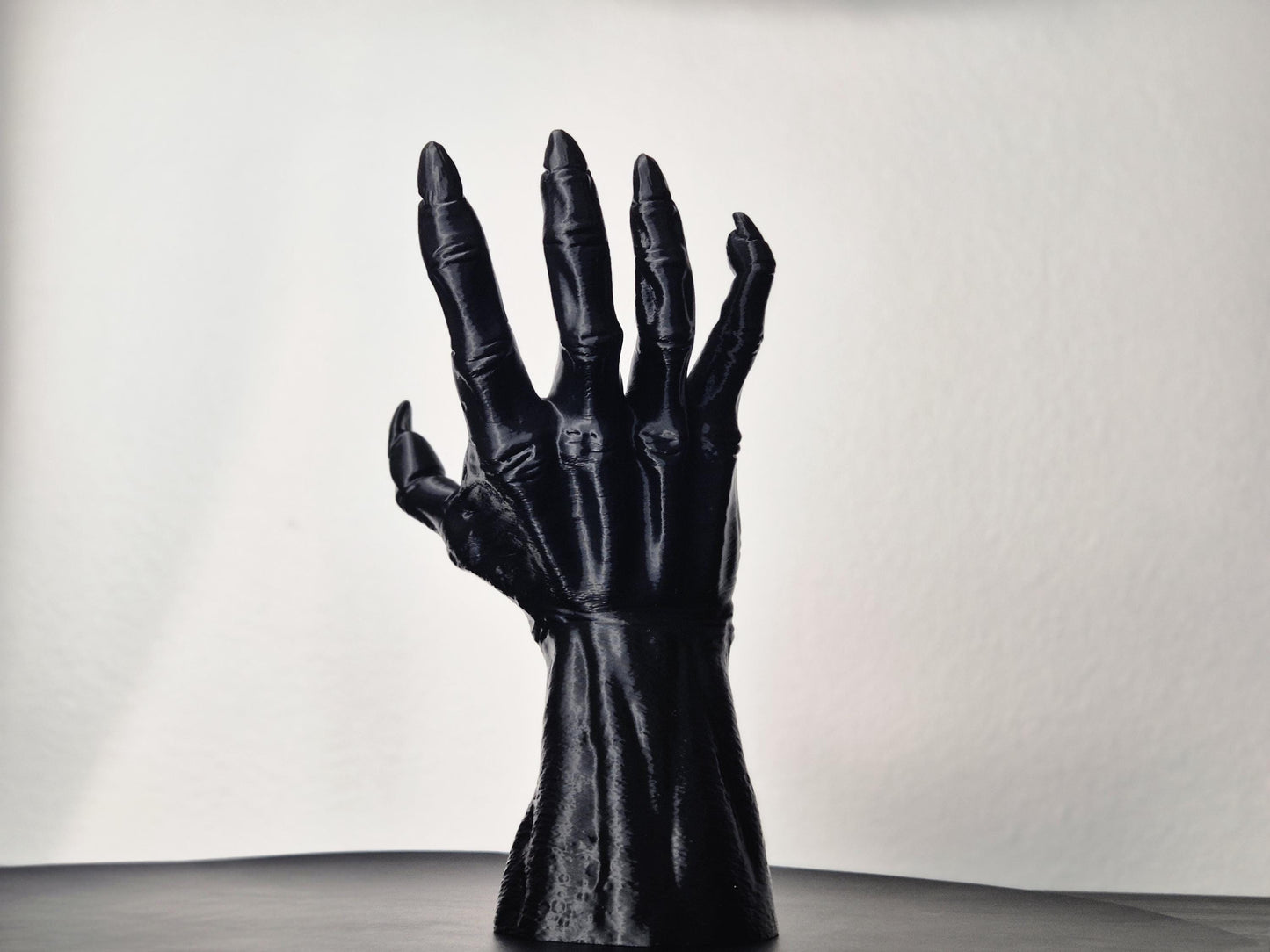 Gothic Jewelry Holder, Vampire Hand, Witch Hand Jewelry Stand, Devil Hand Wall Decor, Gothic Necklace Headphone Holder, Goth Gift, 3D-PRINT