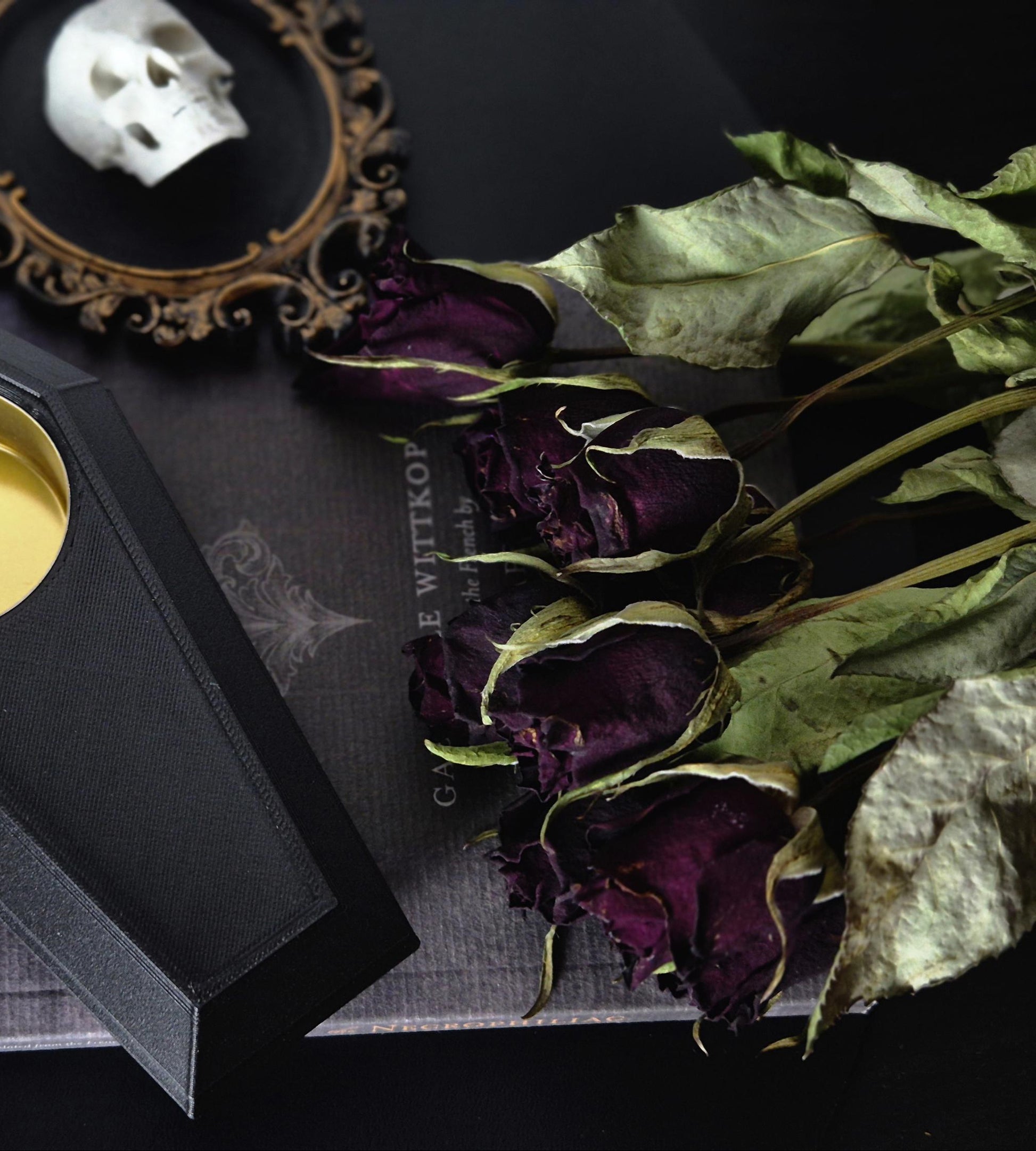 Gothic Tea Light Candle Holder "Der Tanz der Schatten", Coffin Candle Holder, Gothic Coffin Tealight Candle Holder, 3D-PRINTED