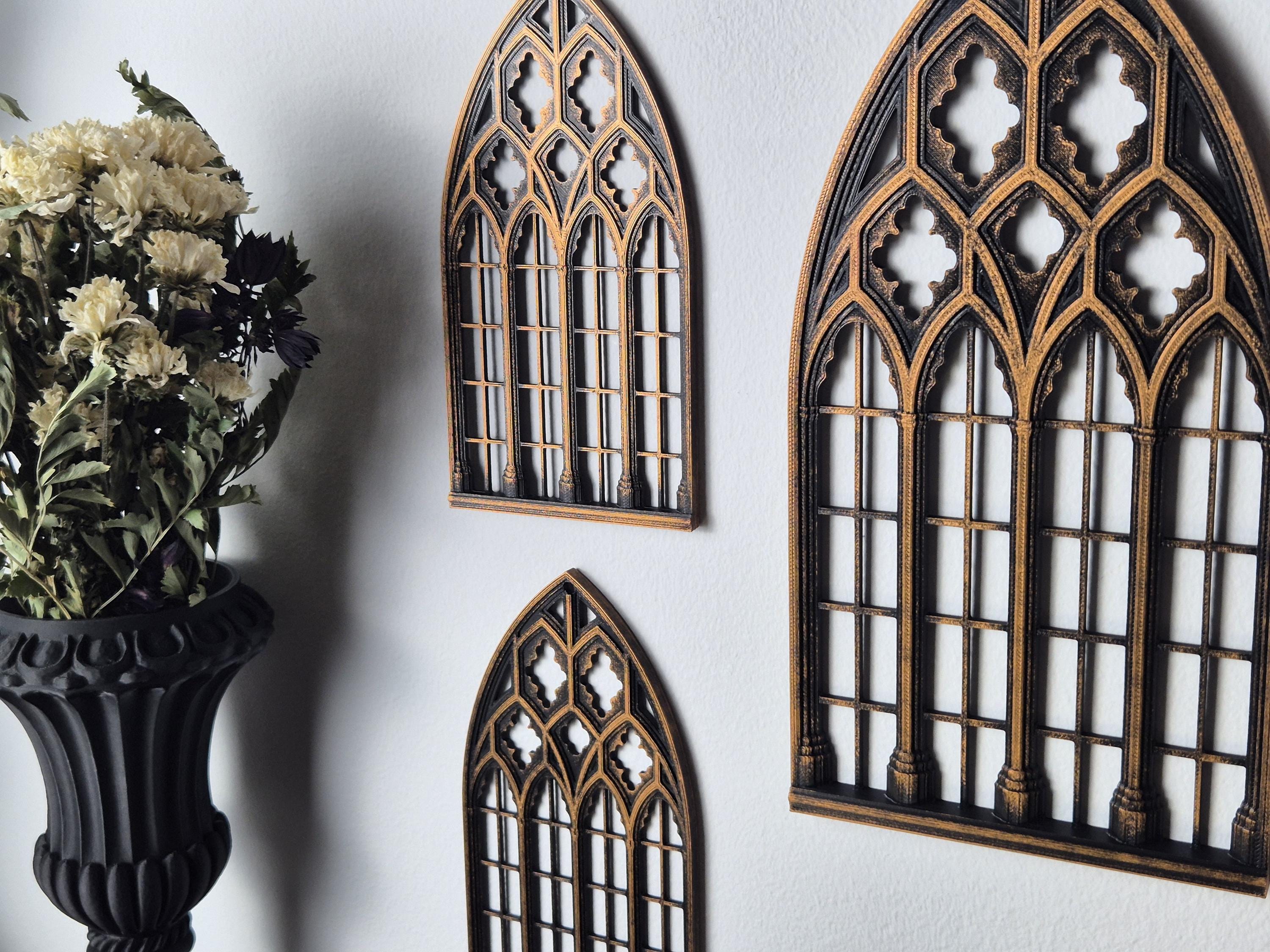 Gothic Window "Santa Lucia", Cathedral Arch Window, Medieval Church Window, Gothic Wall Decoration, Wall Hanging, 3D-PRINTED