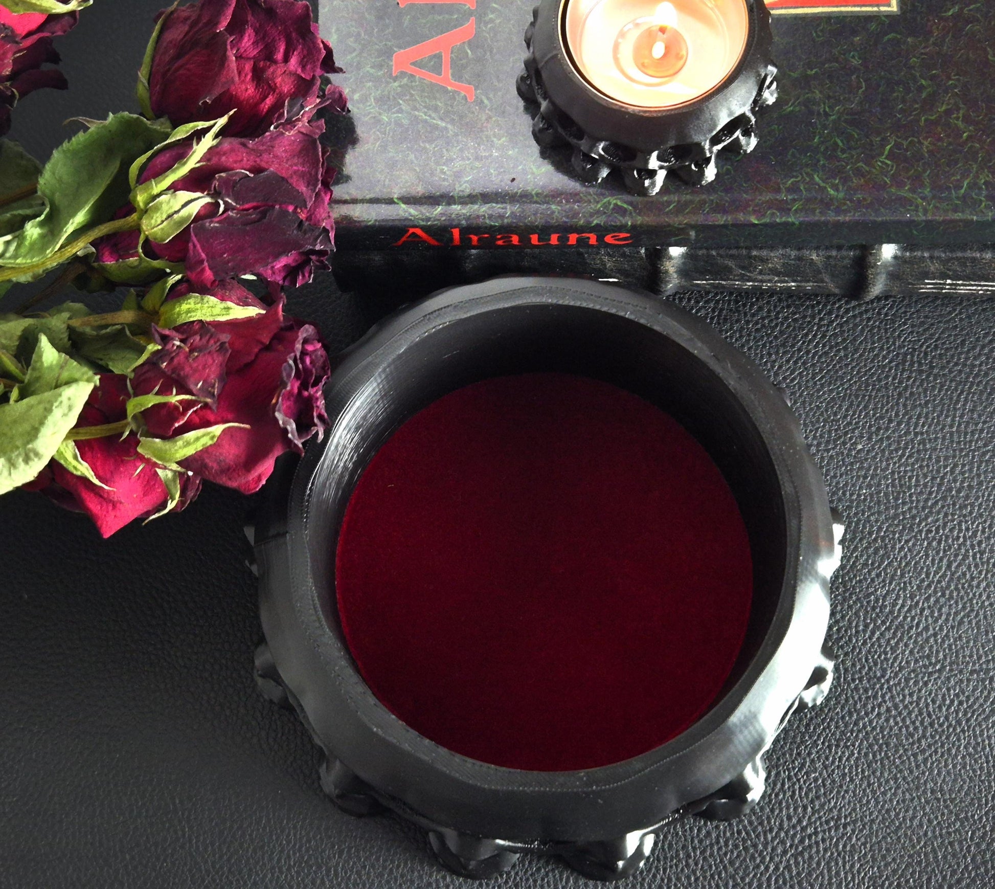Gothic Bowl "13 Skulls", Gothic Trinket Tray, Gothic Jewelry Box, Skull Bowl, Skull Box, 3D-PRINTED