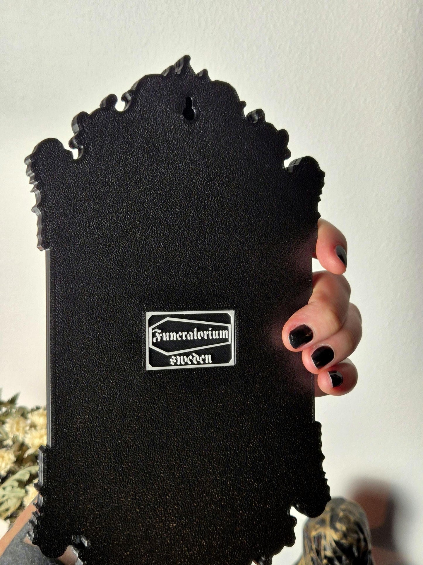 Gothic Victorian Photo Frame Raven Skull