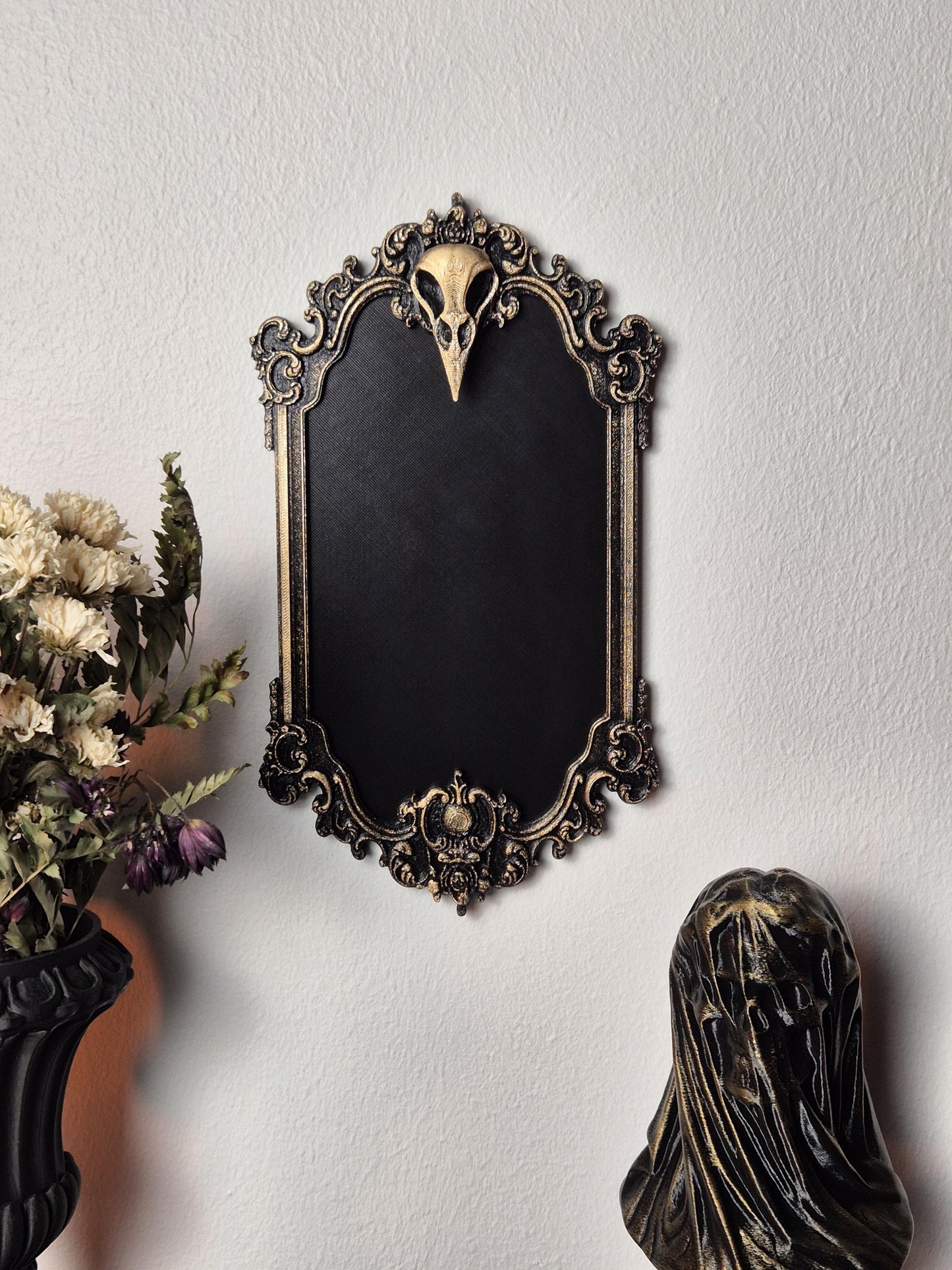 Gothic Victorian Photo Frame Raven Skull, Macabre Frame, Gothic Wall Decor, Baroque Wall Art, Goth Wall Gallery, Goth Gift, 3D-PRINTED