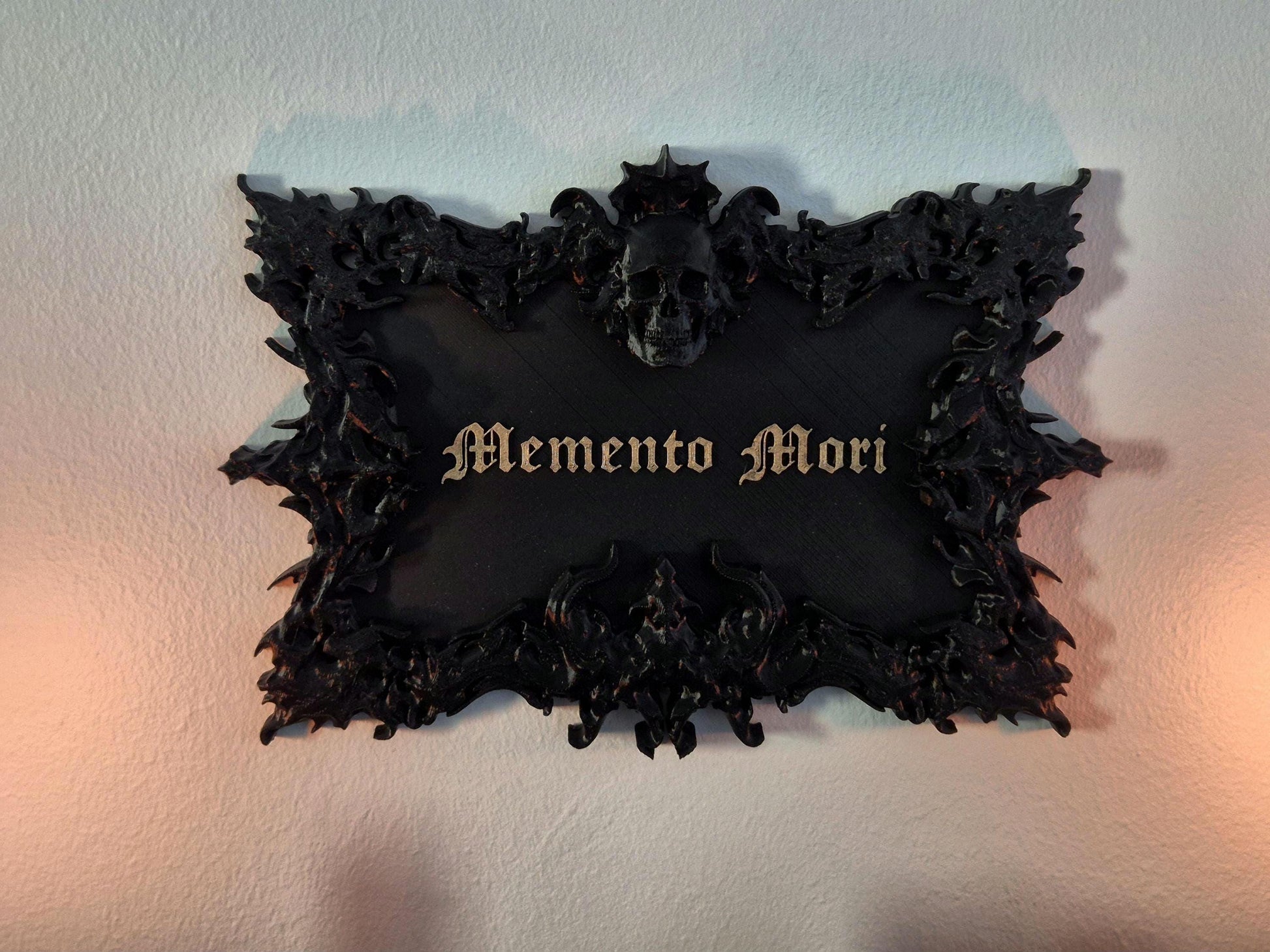 Gothic Wall Sign "Memento Mori", Wall Plaque, Gothic Wall Art, Gothic Gallery Wall, Wall Hanging, Gothic Wall, 3D-PRINTED