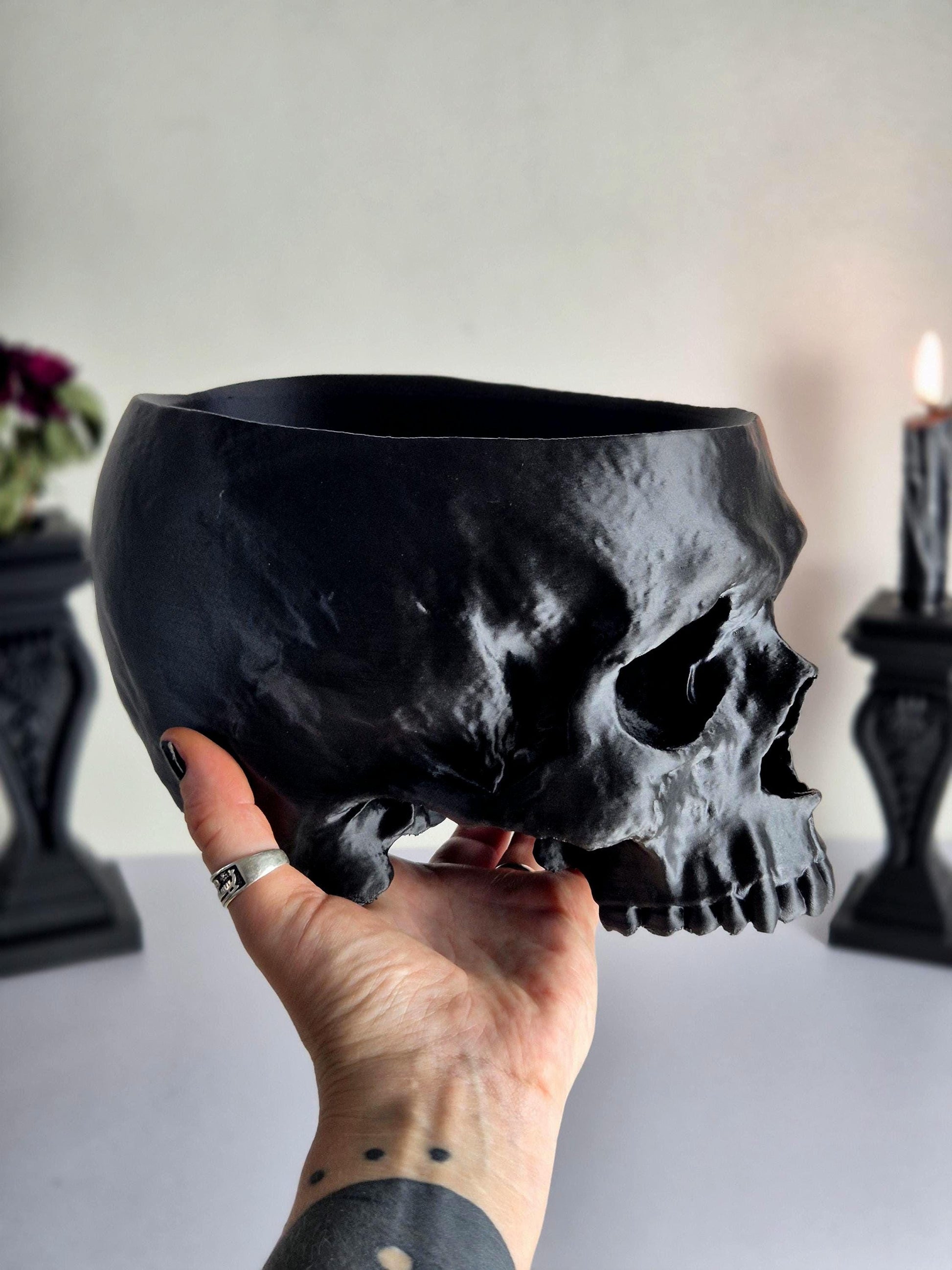 Human Skull Plant Pot – Gothic Skull Vase, Skull Bowl for Dried Flowers, Halloween Decor, Macabre Storage Container, Oddities Gift, 3D-PRINT