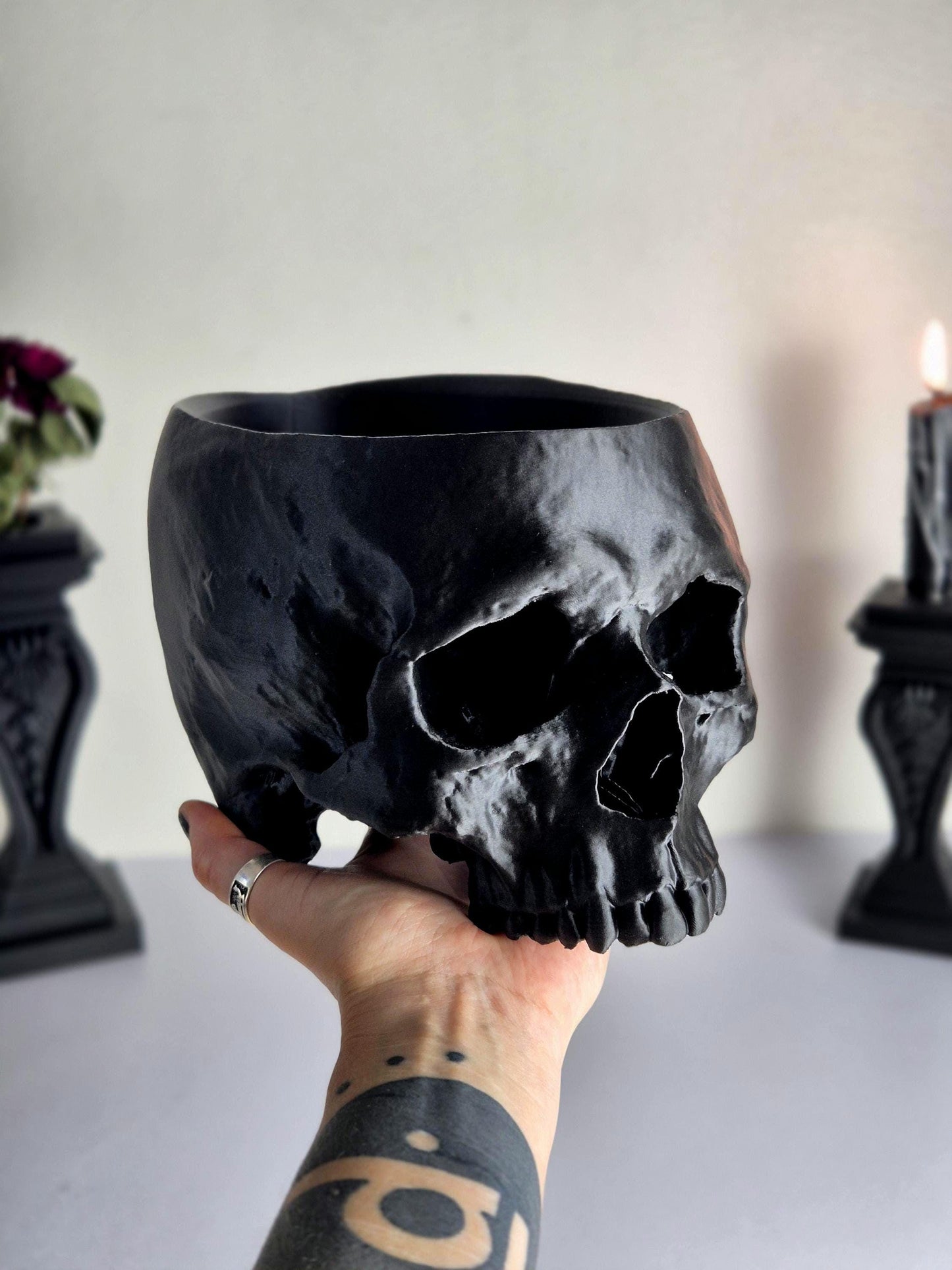 Human Skull Plant Pot – Gothic Skull Vase, Skull Bowl for Dried Flowers, Halloween Decor, Macabre Storage Container, Oddities Gift, 3D-PRINT