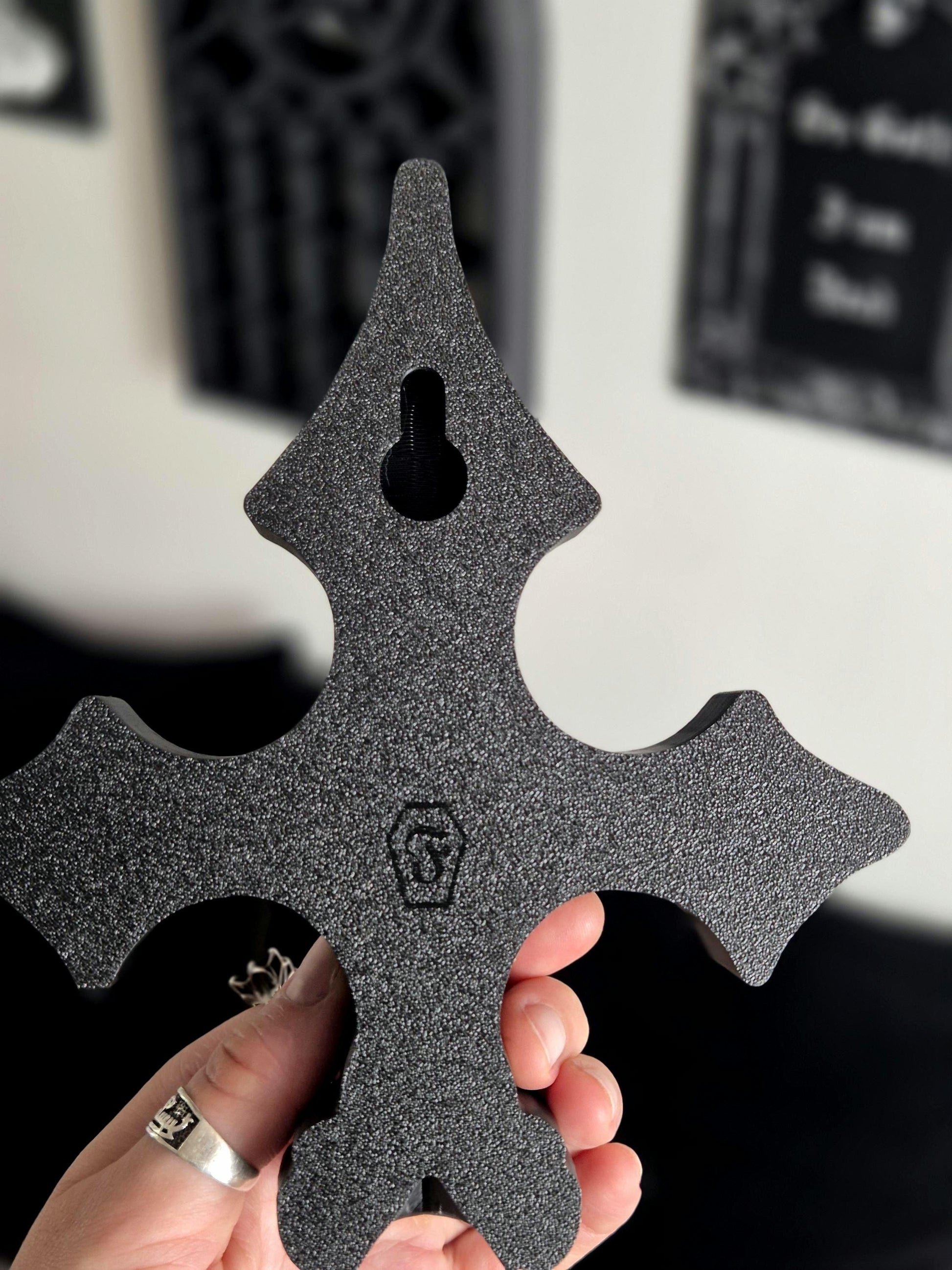 Gothic Cross Wall or Shelf Decor – 3D Printed Cathedral Accent | Gothic Gallery Wall Filler | Black or Hand-Painted Gold/Silver