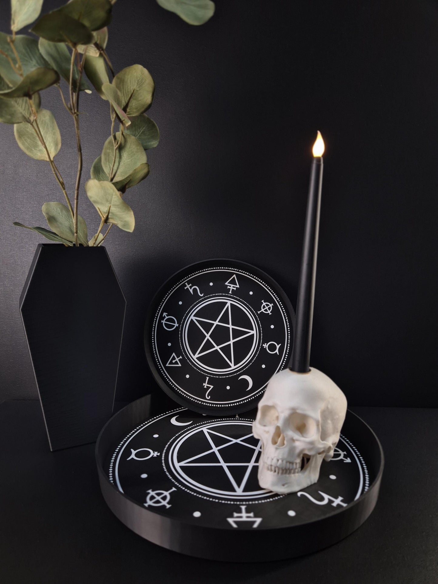 Gothic Pentagram Tray with Occult Symbols – 3D Printed Witchcraft Altar Organiser, Black Round Tray, Dark Home Decor, Wiccan Gift