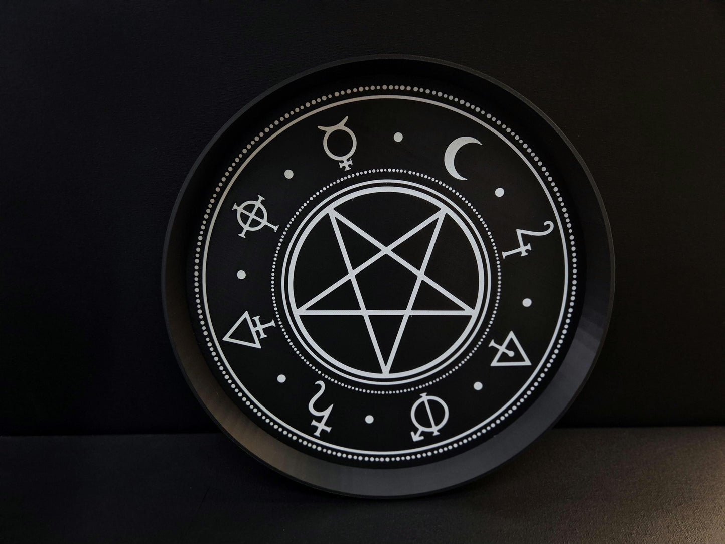 Gothic Pentagram Tray with Occult Symbols – 3D Printed Witchcraft Altar Organiser, Black Round Tray, Dark Home Decor, Wiccan Gift