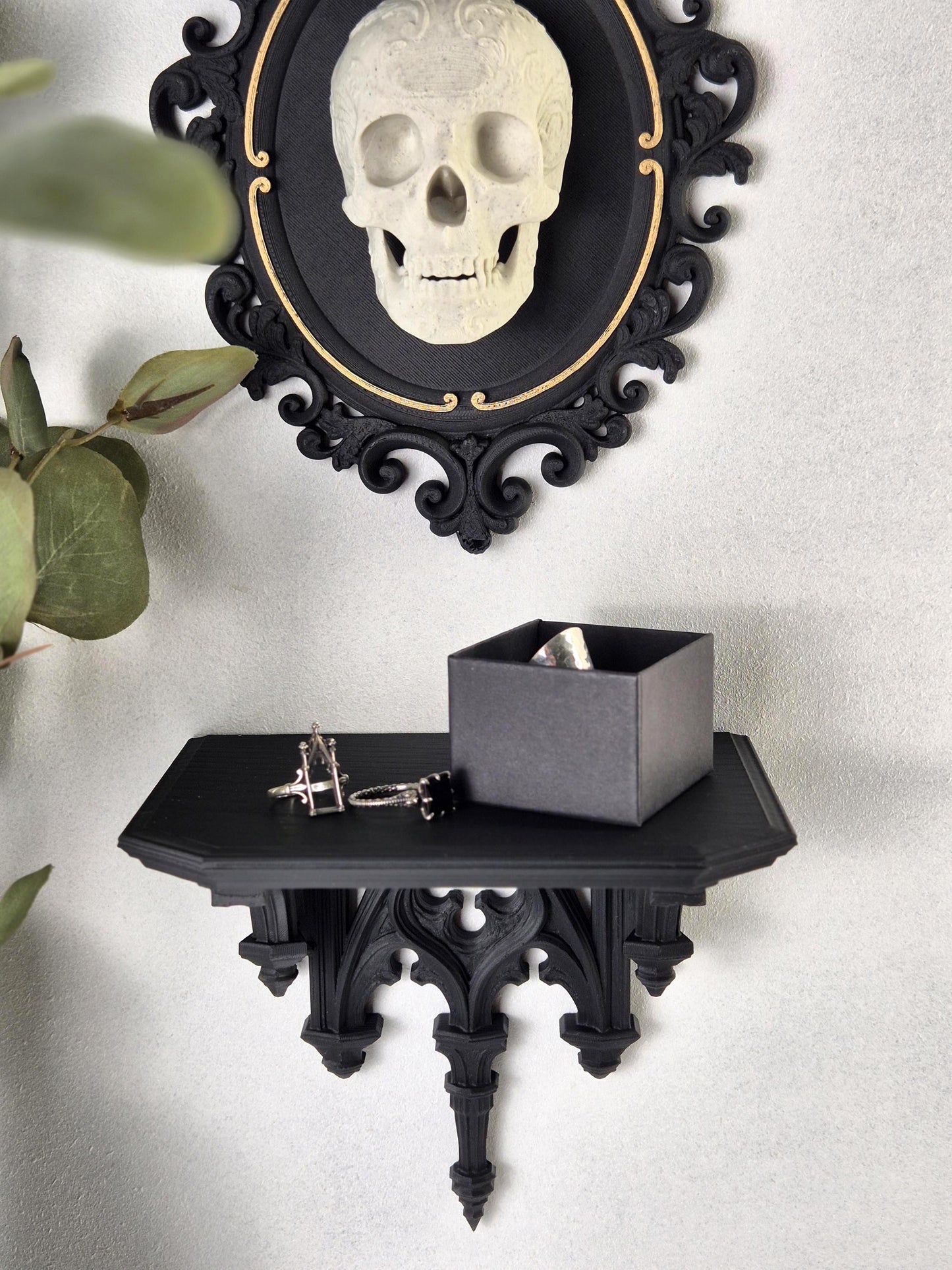 Gothic Cathedral Arch Wall Shelf – 3D Printed Gothic Decor, Shelf for Crystals or Jewelry, Candle Holder, Dark Academia Shelf, Gift for Goth