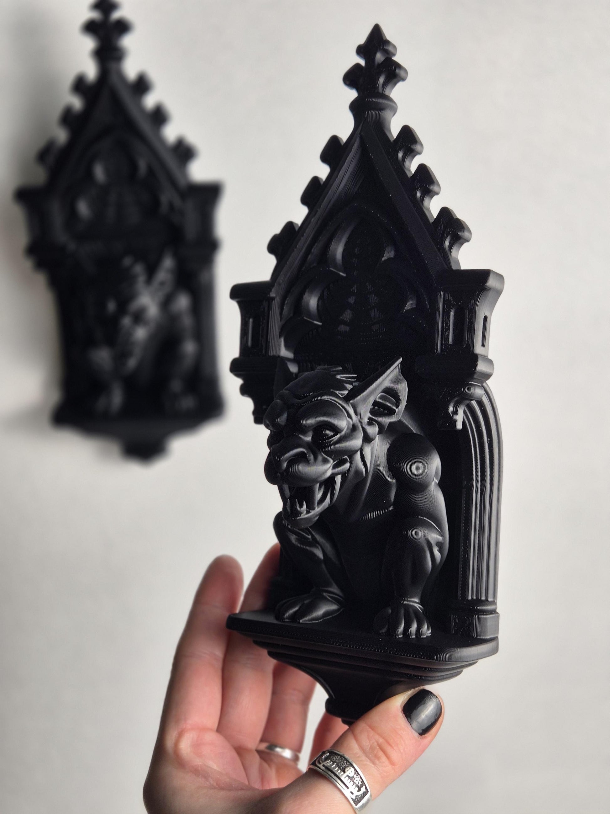 Gothic Gargoyle Wall Corbel – Medieval Chimera Bracket, 3D-Printed Gothic Sculpture, Medieval Wall Art, Gothic Wall Hanging, Gothic Gift