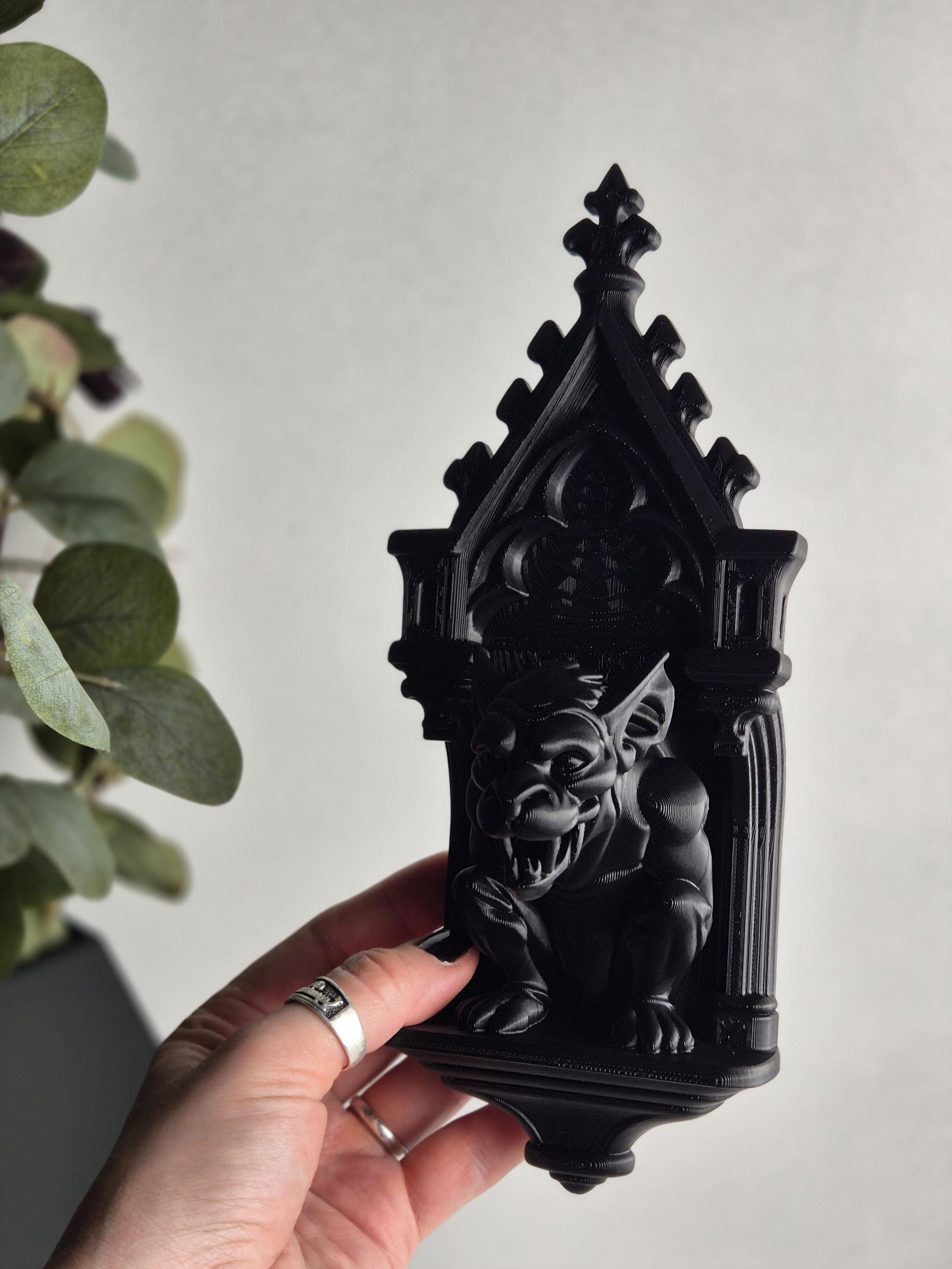 Gothic Gargoyle Wall Corbel – Medieval Chimera Bracket, 3D-Printed Gothic Sculpture, Medieval Wall Art, Gothic Wall Hanging, Gothic Gift