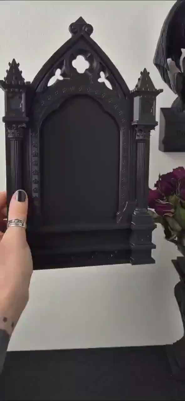 Gothic Victorian Photo Frame – Medieval Baroque 3D-Printed Wall & Standing Frame, Dark Home Decor, Gothic Gift