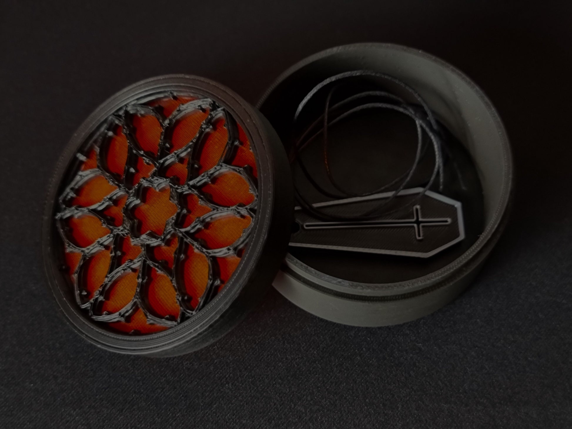 Gothic Jewelry Box "Santa Sangre", Cathedral Rose Window, 3D-PRINTED