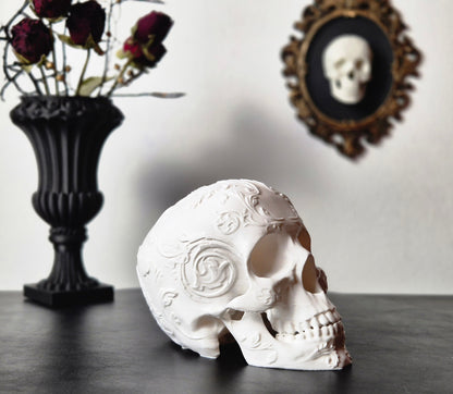 Gothic Baroque Victorian Filigree Skull Replica, Black Human Skull, White Skull, Gold Skull, Silver Skull, Gift for Goth, 3D-PRINTED