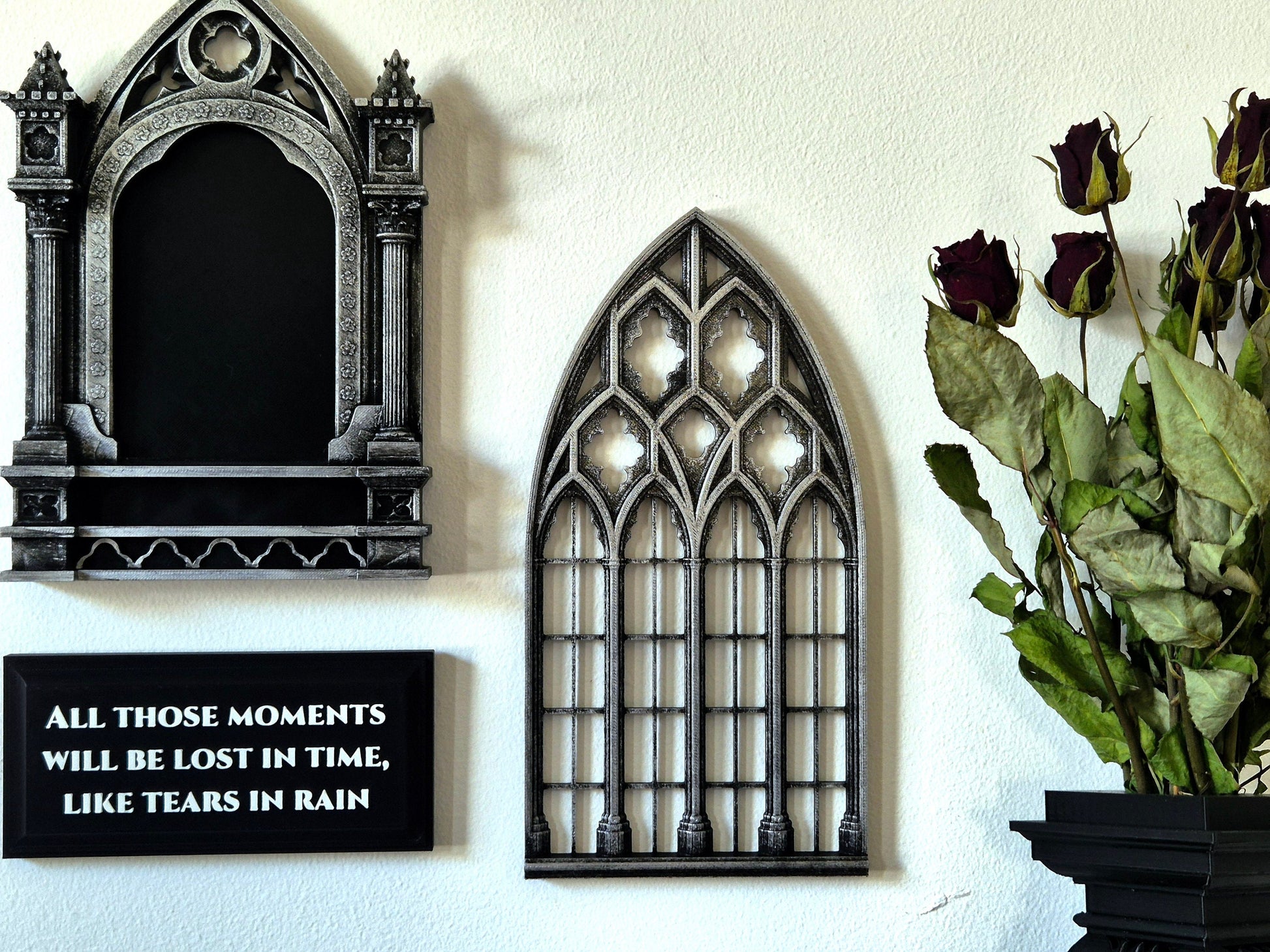 Gothic Window Hanging "Santa Lucia"