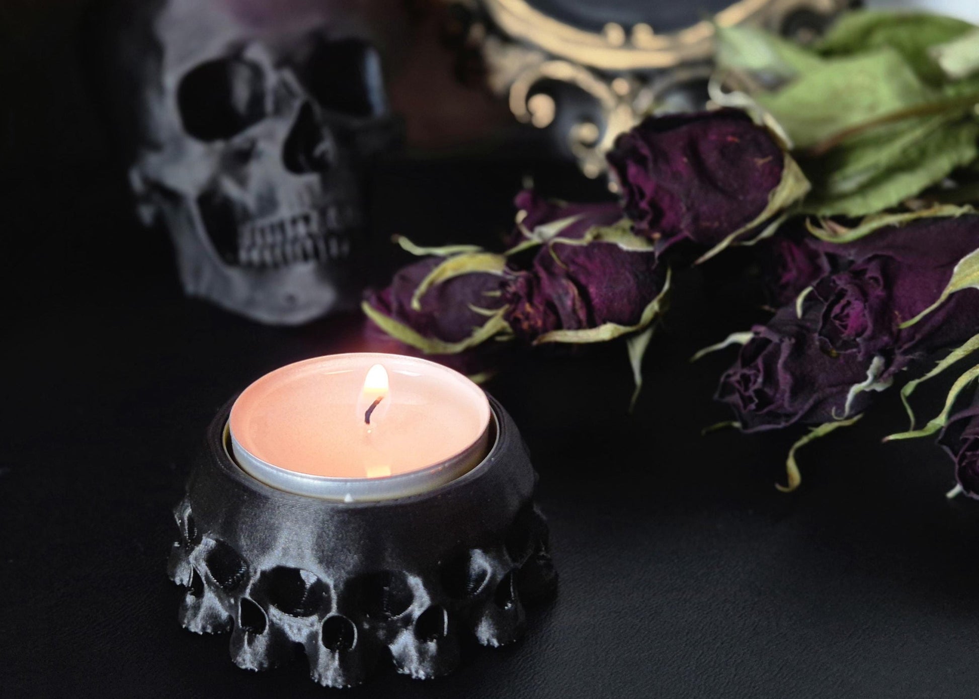 Gothic Tea Light Candle Holder "13 Skulls", Skull Candle Holder, Gothic Skull Tealight Candle Holder, Goth Gift, 3D-PRINTED