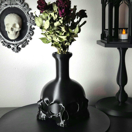 Gothic Vase "Crypt"