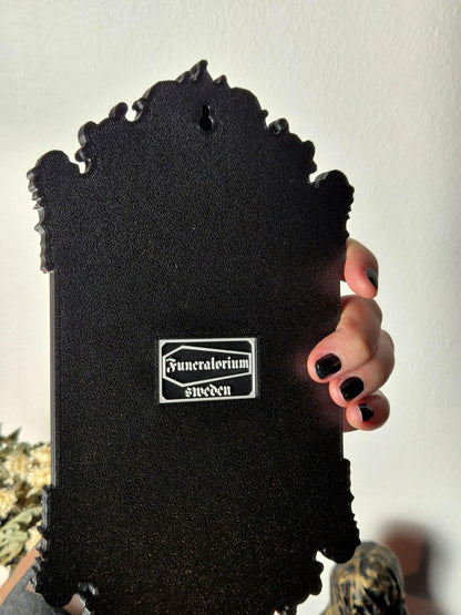 Gothic Victorian Human Skull Photo Frame, Macabre Frame, Gothic Wall Decor, Baroque Wall Art, Goth Wall Gallery, Goth Gift, 3D-PRINTED