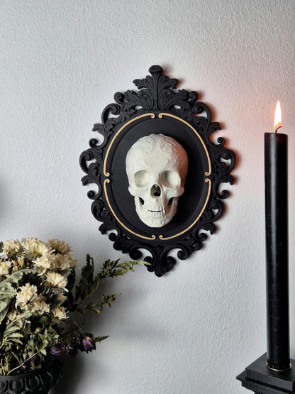 Gothic Victorian Frame "Dorian"