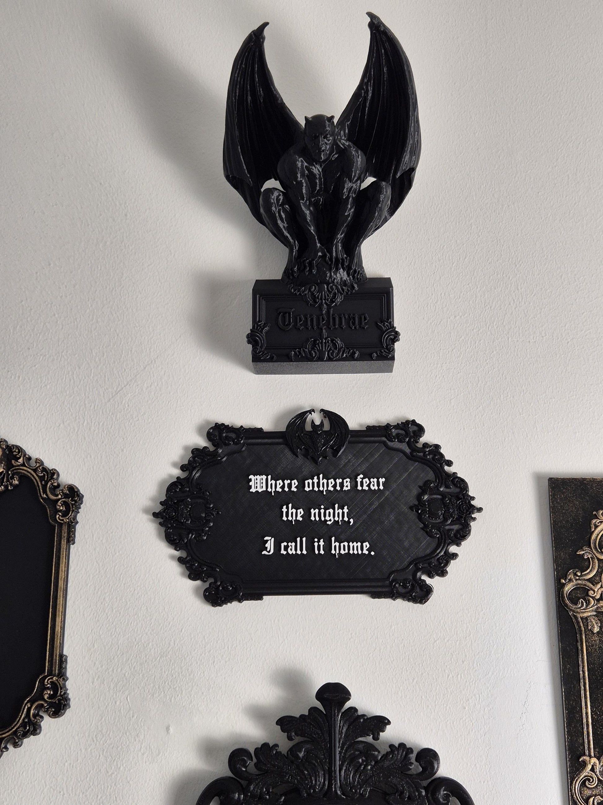 Vampire Wall Plaque “Gothic Home”