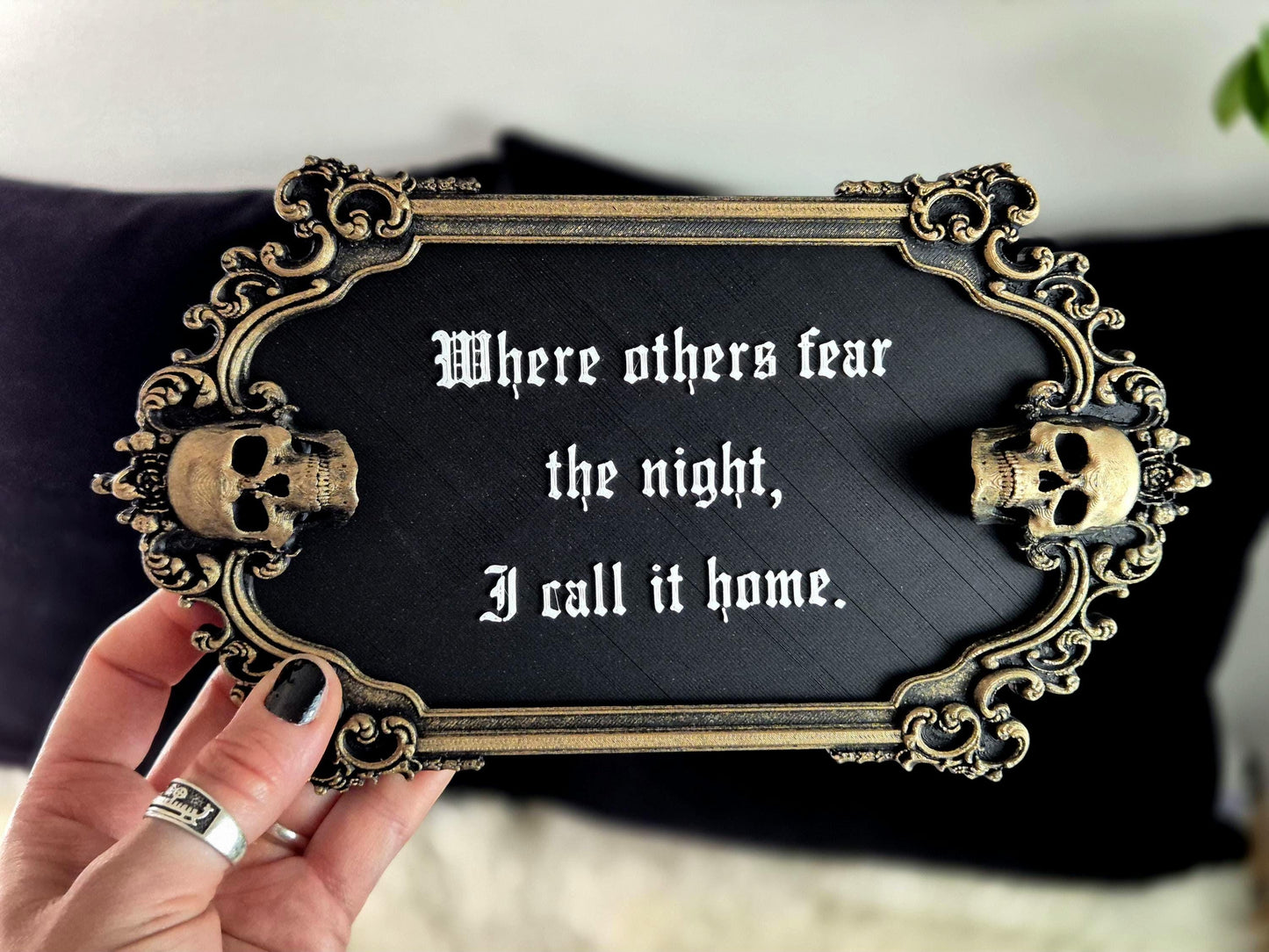 Vampire Wall Plaque “Gothic Home”