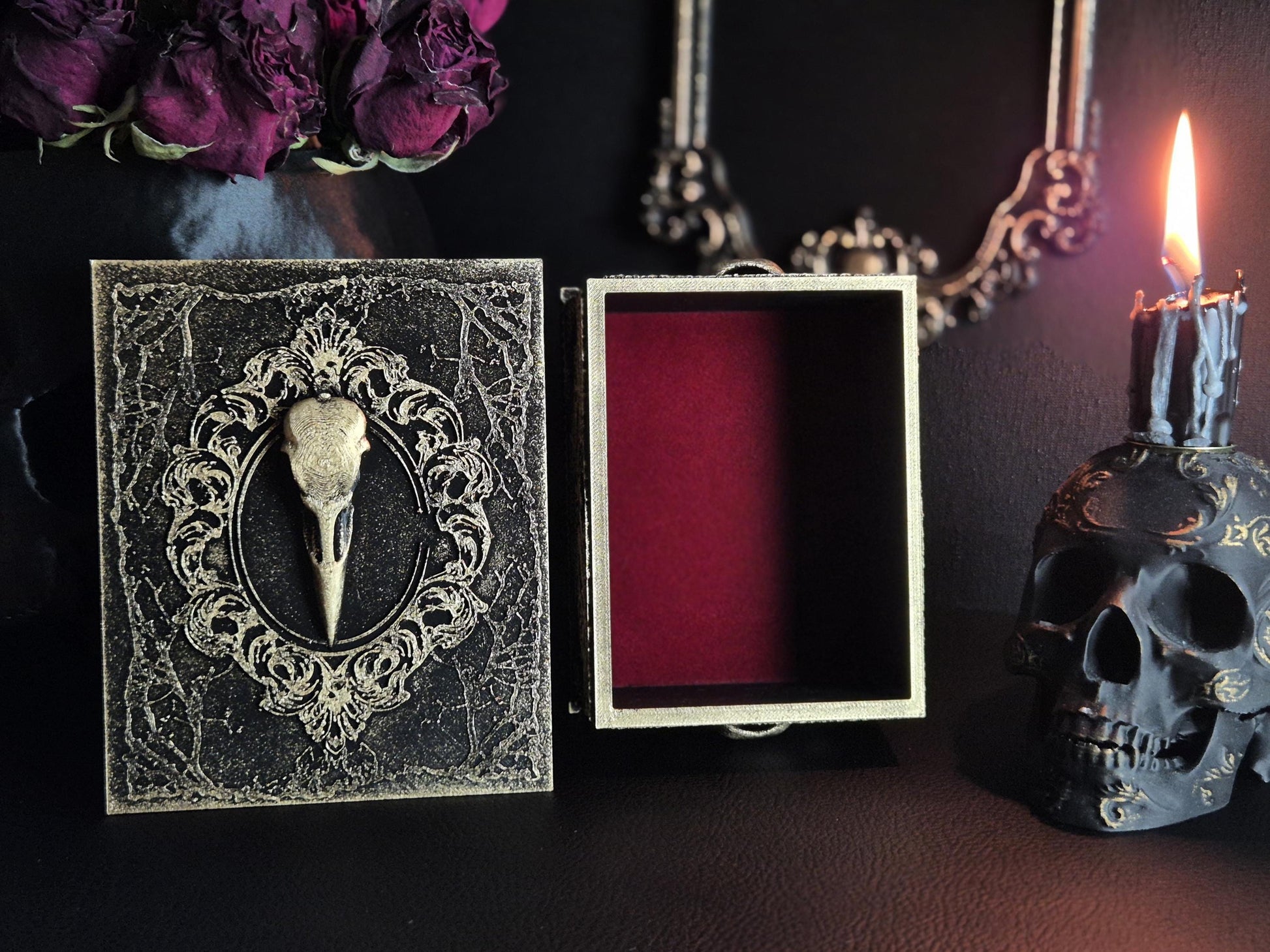 Poe’s Raven Casket