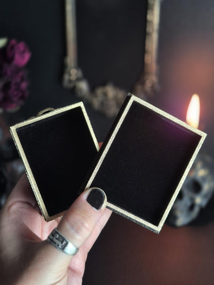 Poe’s Raven Casket