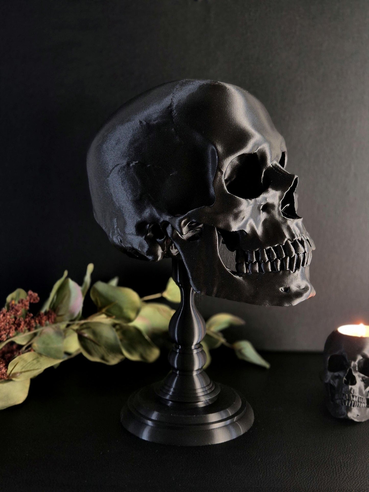 Realistic Human Skull Replica with Detachable Plinth "Hannibal"