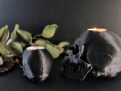 Skull Tealight Candle Holder "Nox"