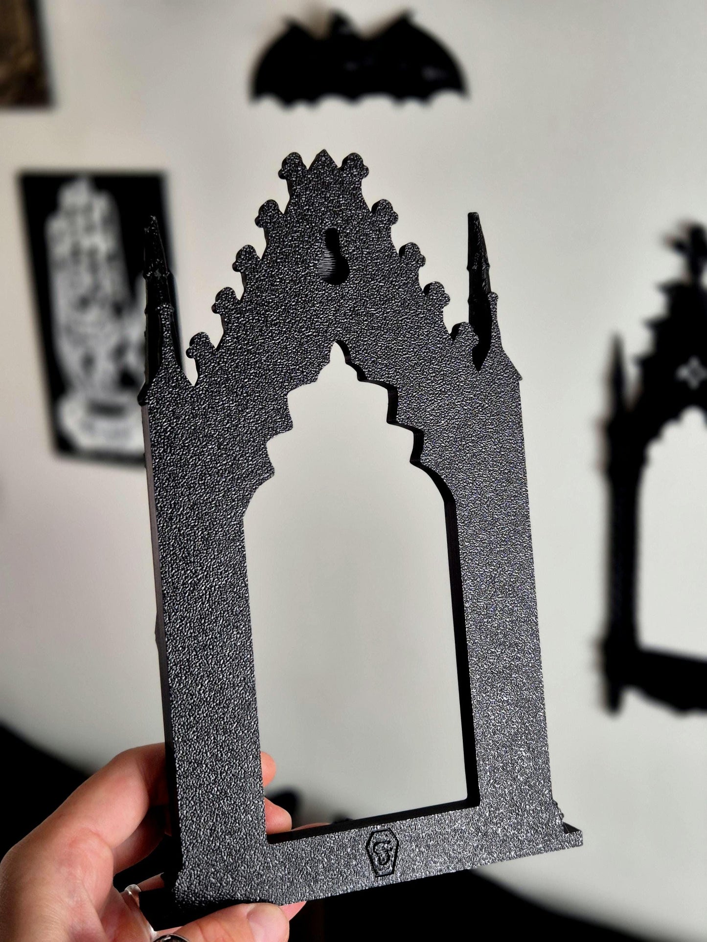 Gothic Cathedral Arch Wall Frame – 3D Printed Window Frame | Gothic Decor, Black or Hand Painted Gold/Silver | Gothic Revival Shelf Accent