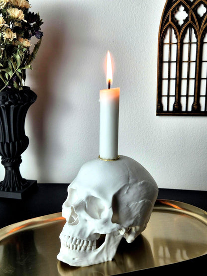 Skull Candlestick Holder "Morte"