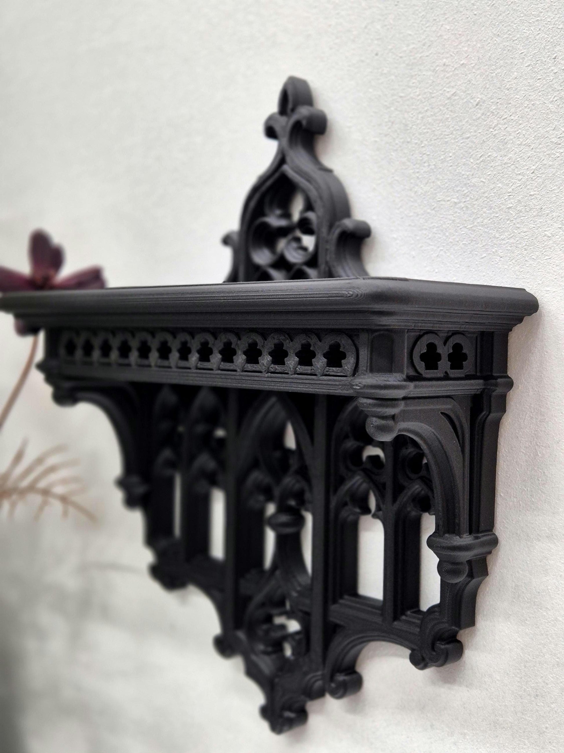 Elegant Victorian Wall Shelf