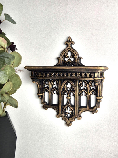 Elegant Victorian Wall Shelf
