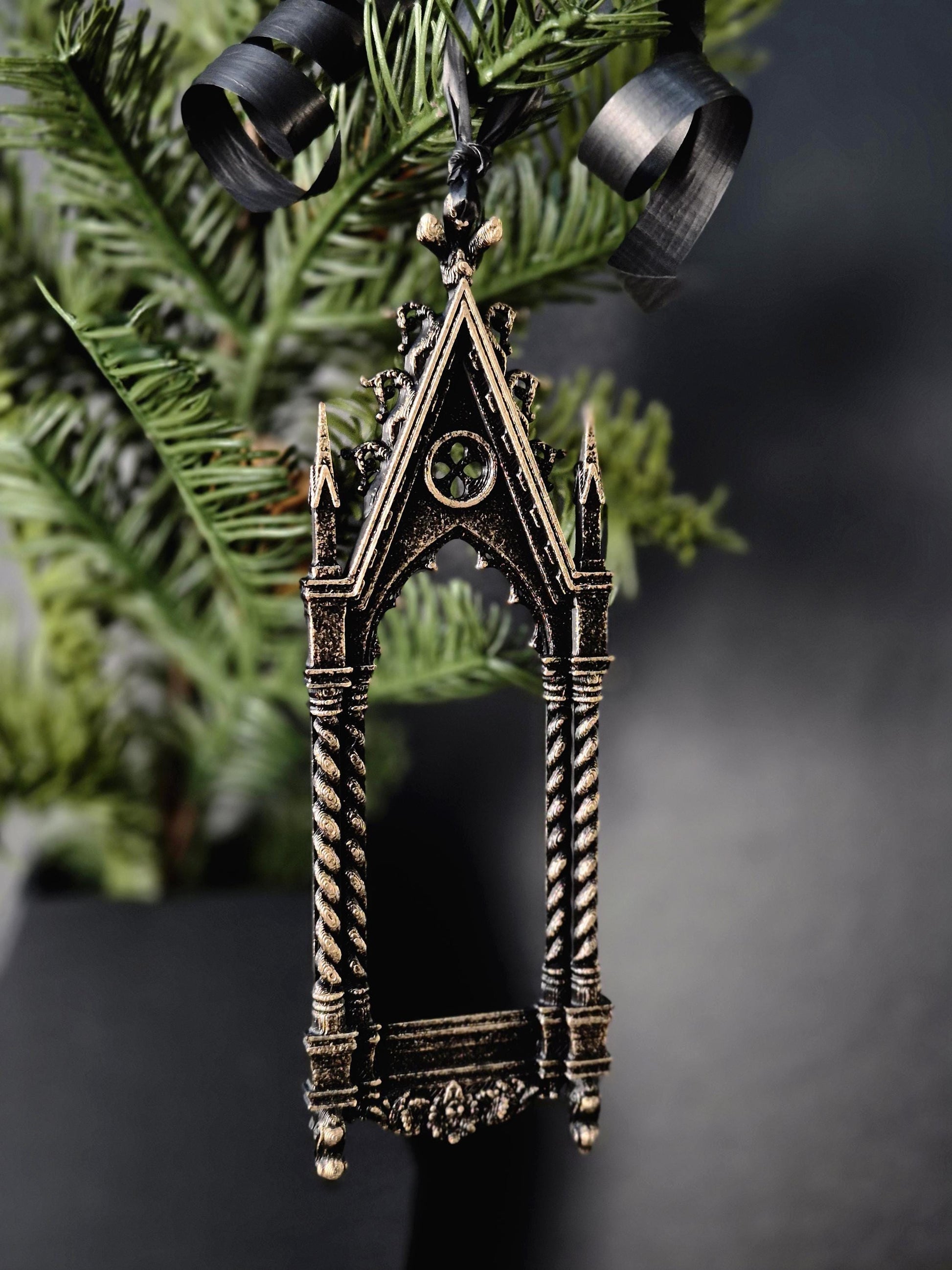 Cathedral Arch Christmas Ornament (Set of 4)