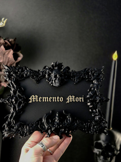 Gothic Wall Sign "Memento Mori"
