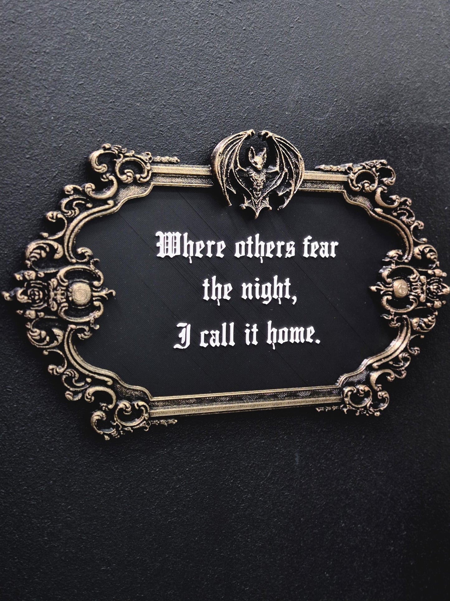 Vampire Wall Plaque “Gothic Home”