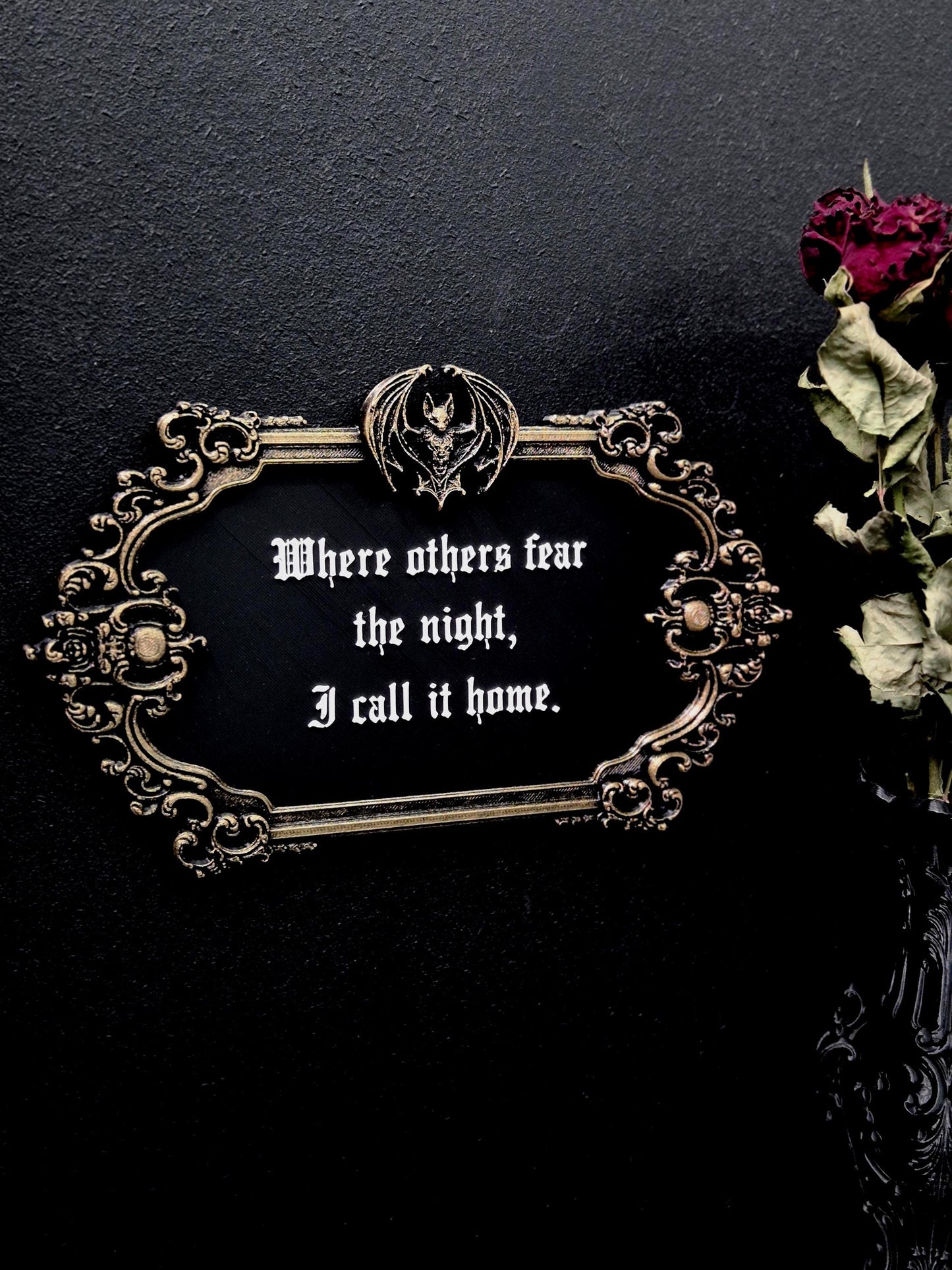 Vampire Wall Plaque “Gothic Home”