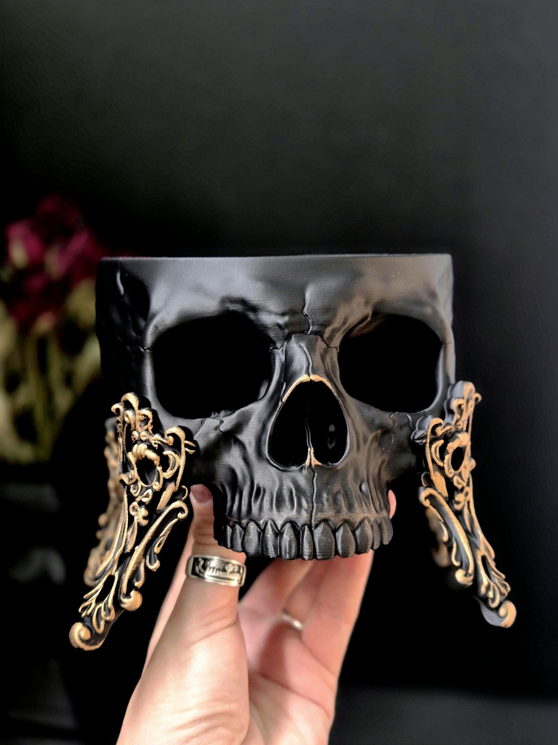 Baroque Skull Bowl