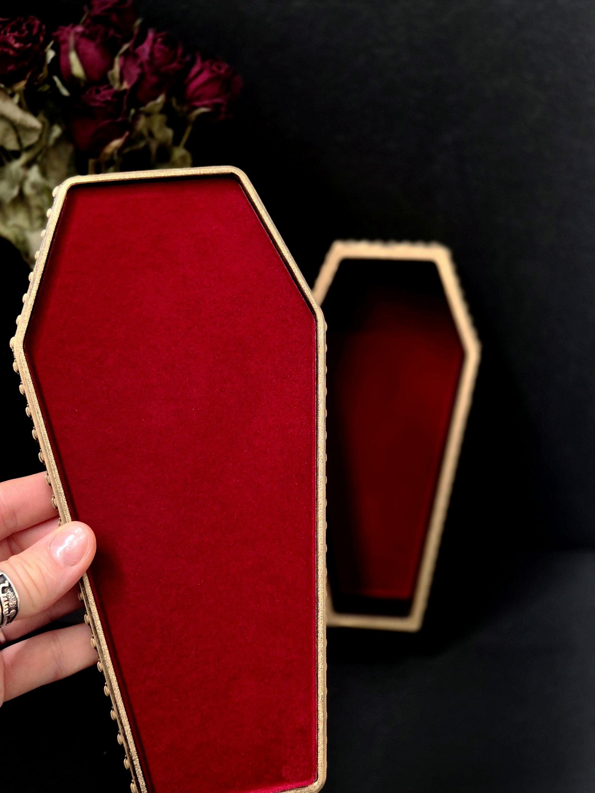 Coffin Box "A Rose for the Dead"
