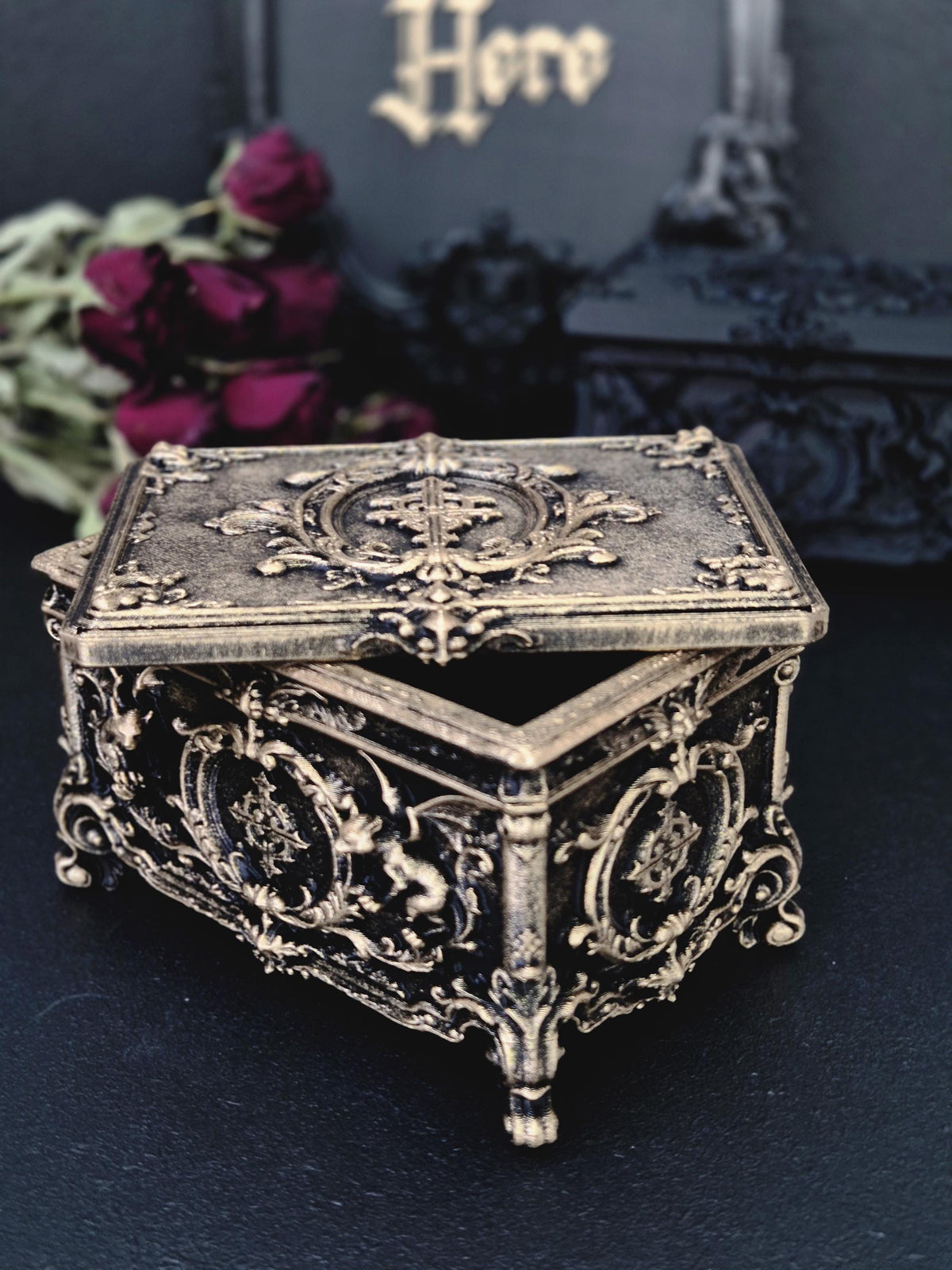 Gargoyle Jewelry Box, Gothic Casket, Baroque Trinket Box, Rococo Keepsake Box, 3D Printed Gothic Decor, Dark Romantic Gift