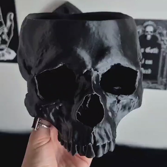 Human Skull Plant Pot – Gothic Skull Vase, Skull Bowl for Dried Flowers, Halloween Decor, Macabre Storage Container, Oddities Gift, 3D-PRINT